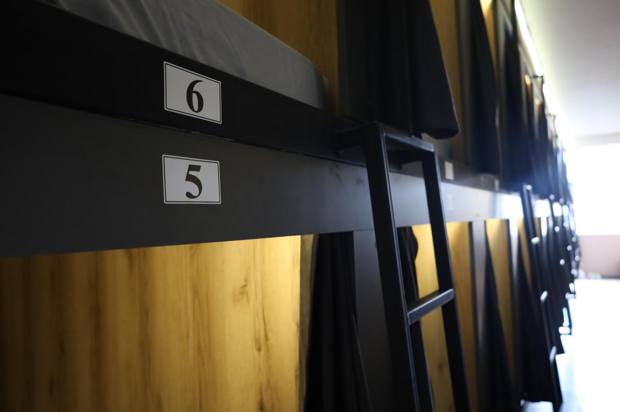 Hostel 90Pods & C O Working Shkoder Room photo