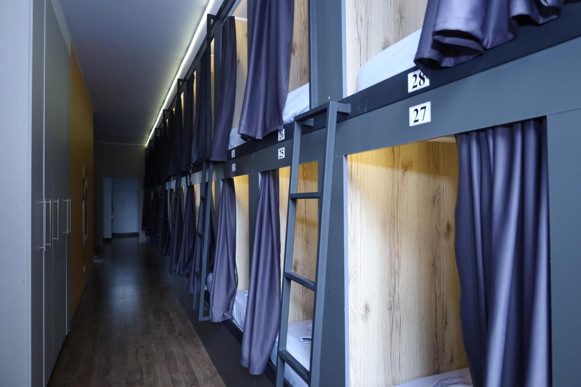 Hostel 90Pods & C O Working Shkoder Room photo